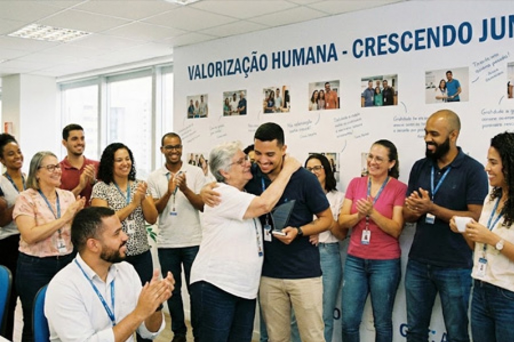 Valorização Humana: O Coração de Nossa Operação